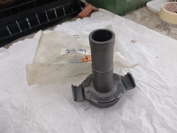 Butée d'embrayage pour maserati merak pas cher