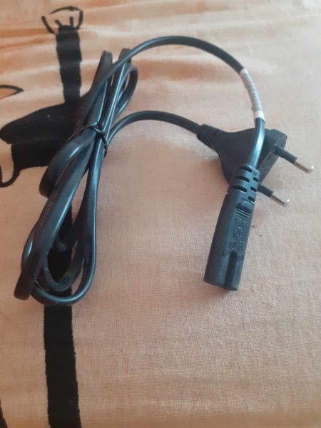 C&acirc;ble d'alimentation 2 p&ocirc;les -