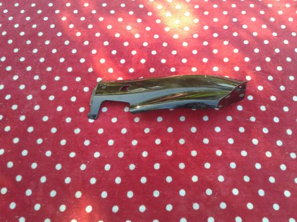 Cache dessous gauche scooter mbk 125 skiliner 2004