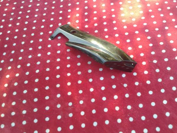 Cache dessous gauche scooter mbk 125 skiliner 2004 pas cher