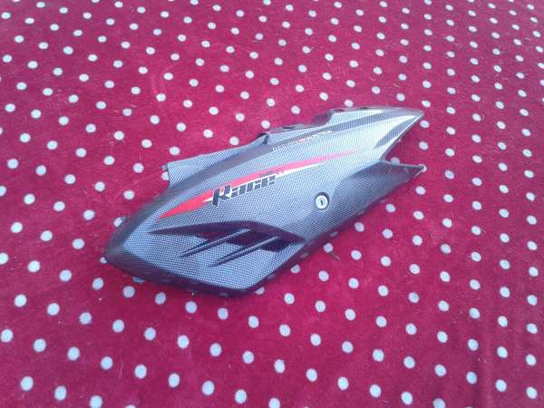 Cache gauche scooter barossa 50 speed race 2008 pas cher