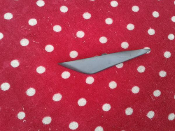 Cache gris scooter suzuki 125 sixteen 2014 pas cher