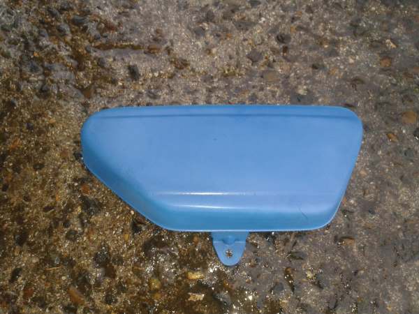 Cache latéral droit yamaha 125 rsdx 1977