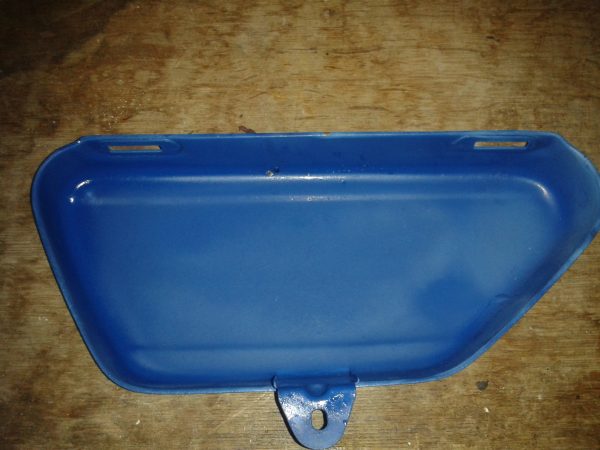 Annonce Cache latéral droit yamaha 125 rsdx 1977