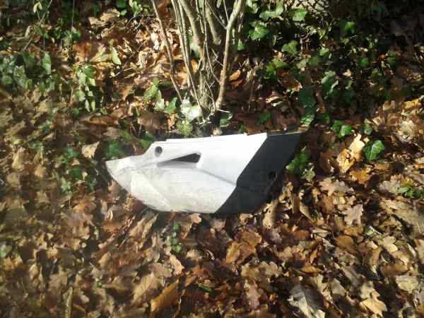 Cache lat&eacute;ral droit yamaha yz 85 2014 pas cher