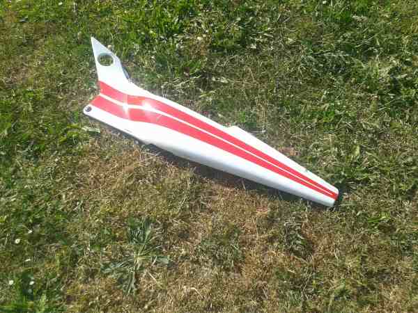 Cache lat&eacute;ral gauche honda 600 cbr 1987 pas cher