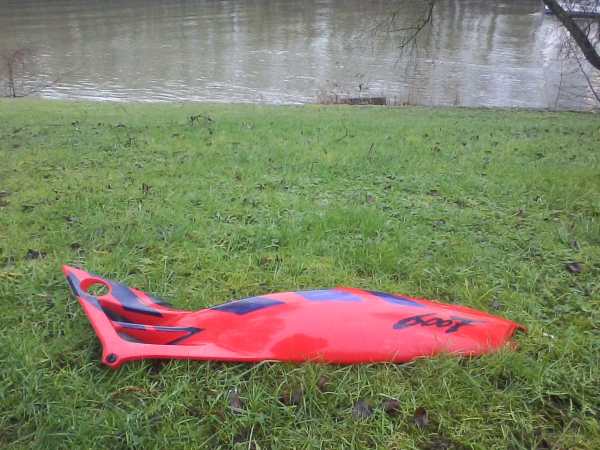 Annonce Cache lat&eacute;ral gauche honda 600 cbr 1994