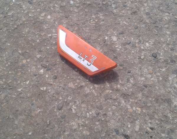 Vente Cache lat&eacute;ral gauche motob&eacute;cane 125 lt3 1975