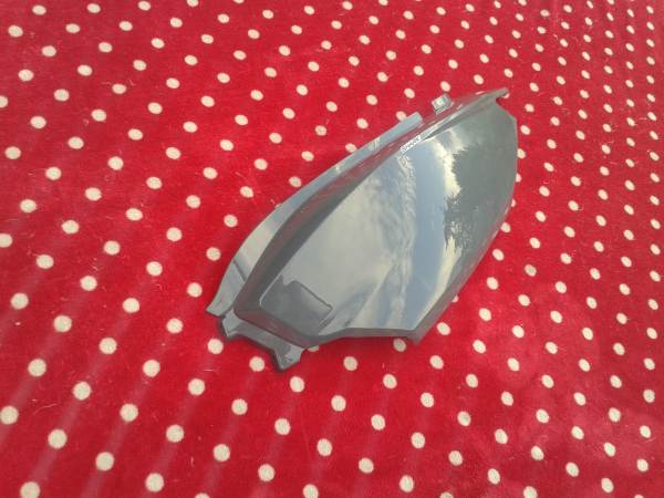 Cache latéral gauche scooter orcal 50 arios r 2022