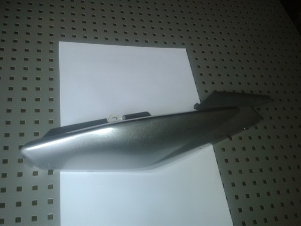 Vente Cache lat&eacute;ral gauche yamaha fz6 2008