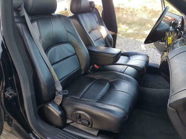 Cadillac deville superior 6 portes 9 places 4.7i v pas cher