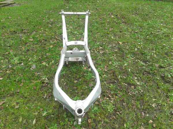 Cadre yamaha 750 yzf 1994