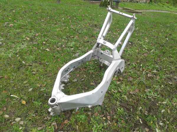 Cadre yamaha 750 yzf 1994 pas cher