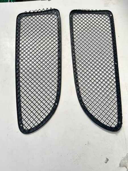 Calandres avant pour maserati indy