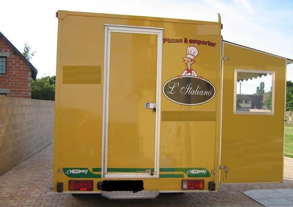 Camion pizza-vasp-très bien équipé pas cher