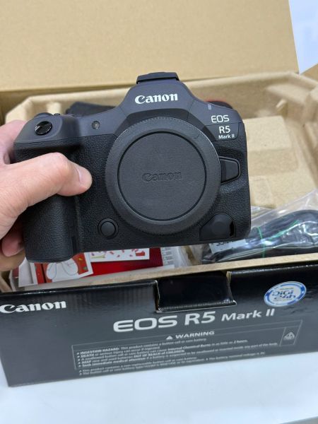 Canon eos r5 mark ii ,canon eos r3, canon eos r5