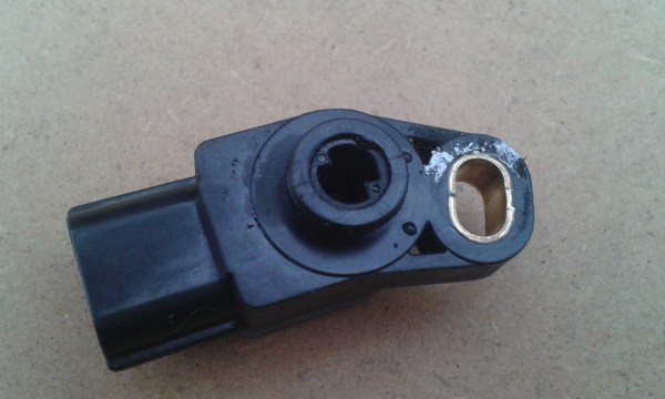 Vente Capteur tps neuf  suzuki 600 gsr 2006