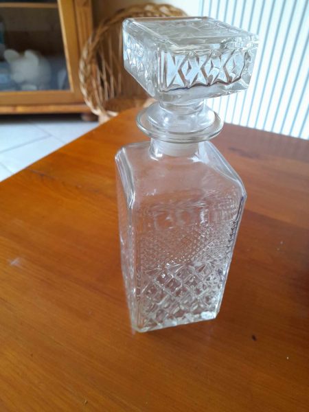 Carafe en verre pour wisky , liqueur