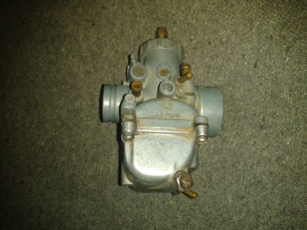 Carburateur droit yamaha 125 rdx 1981 pas cher