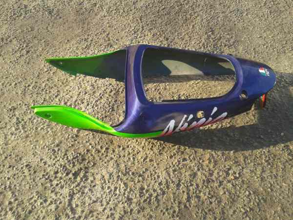 Carénage  arriére kawasaki zx6r 1999 pas cher