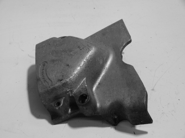 Carter moteur c&ocirc;t&eacute; chaine honda cm pas cher