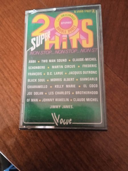 Cassette audio " 20 super hits "