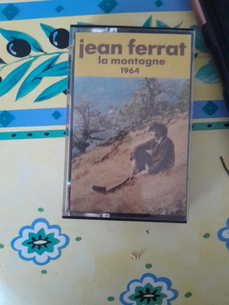 Cassette audio " jean ferrat "