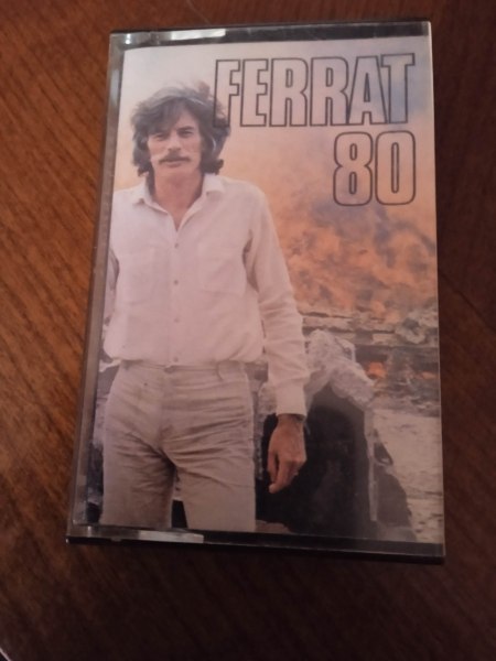 Cassette audio " jean ferrat  "