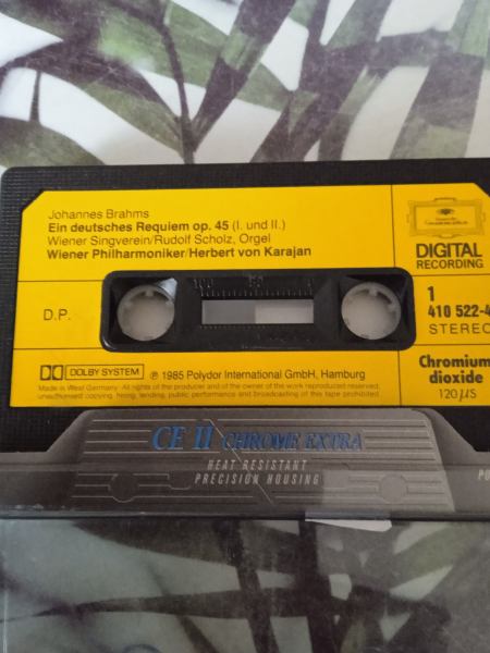 Cassette audio " johannes brahms"