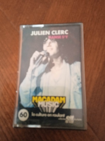 Cassette audio " julien clerc "