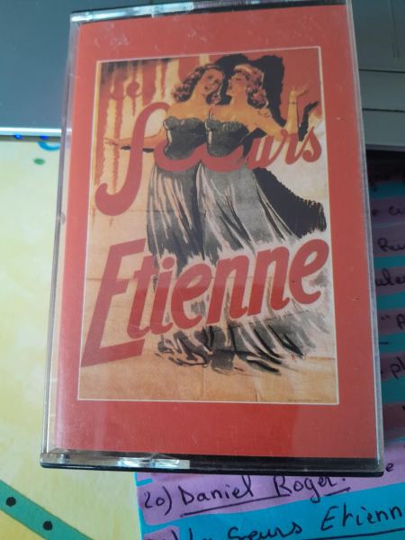 Cassette audio " les soeurs etienne "