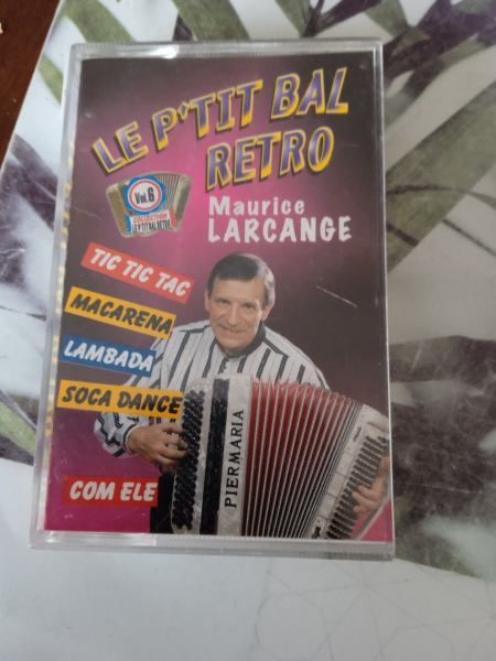 Cassette audio " maurice larcange"