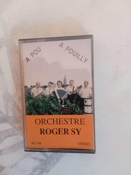 Cassette audio " orchestre roger sy " a