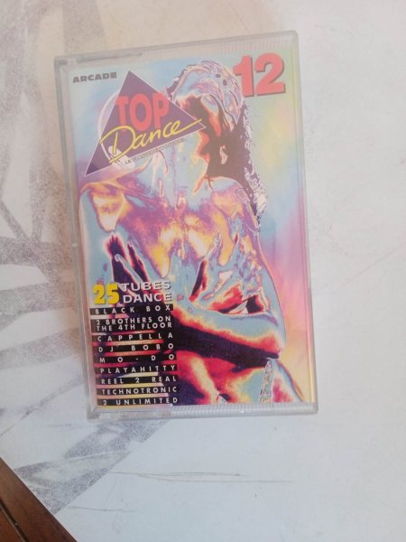 Cassette audio " top dance 12 "
