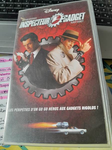 Cassette vhs "  inspecteur gadget "