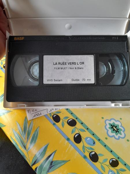 Vente Cassette vhs "  la ruée vers l'or "