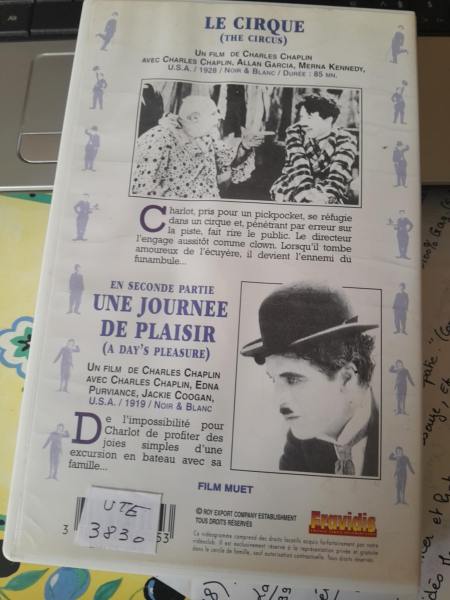 Cassette vhs "  le cirque " pas cher