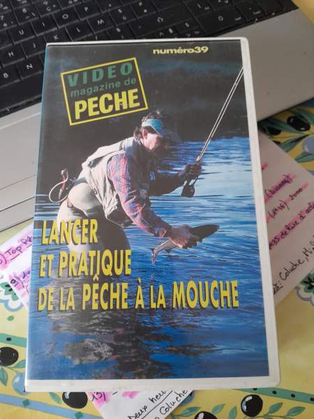 Cassette vhs "  peche "