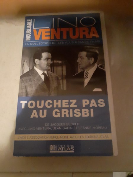 Cassette vhs "touchez  pas au grisbi  "