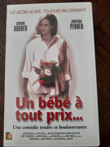 Cassette vhs "un b&eacute;b&eacute; a tout prix"
