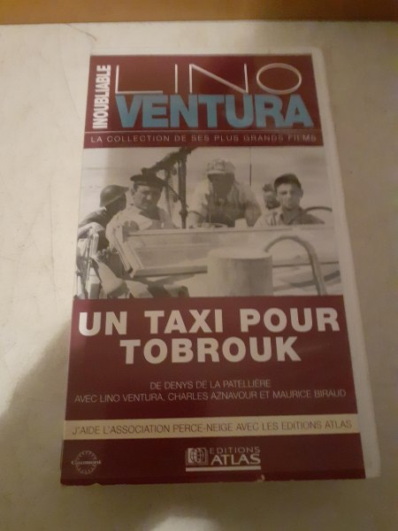 Cassette vhs " un taxi pour tobrook "
