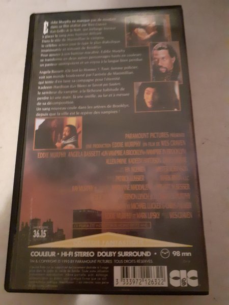 Vente Cassette vhs "un vempire a brooklyn "