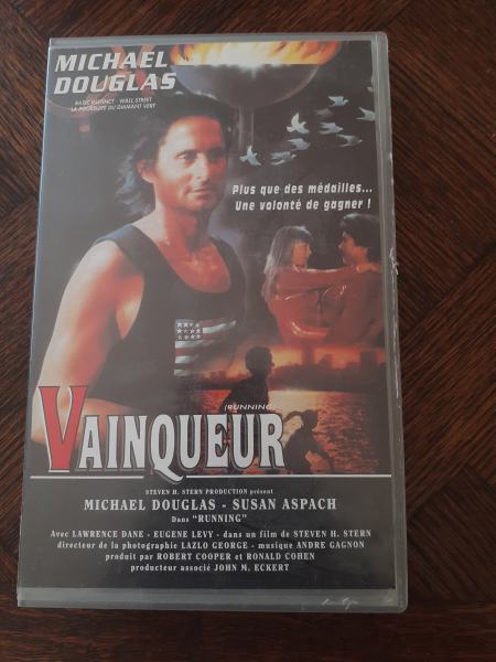 Cassette vhs " vainqueur"