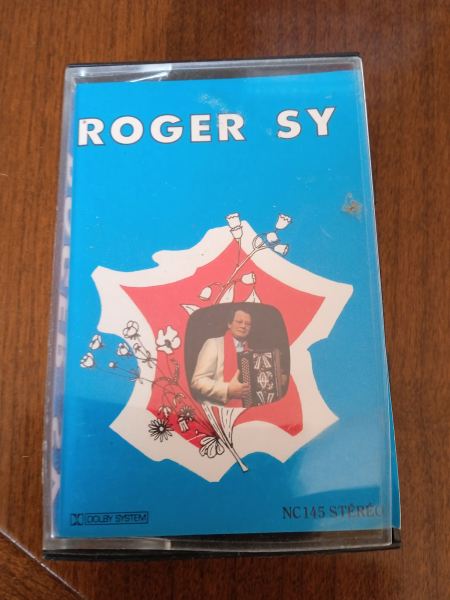 Cassettes audio "roger sy"
