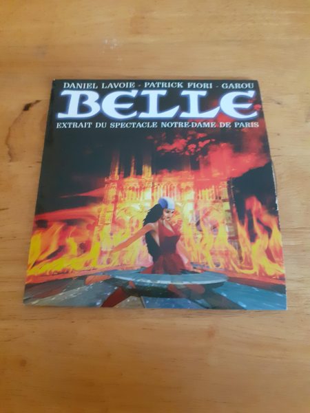 Cd  "belle"