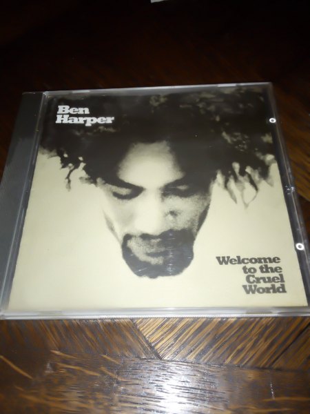 Cd  ben harper "welcom to the cruel world"