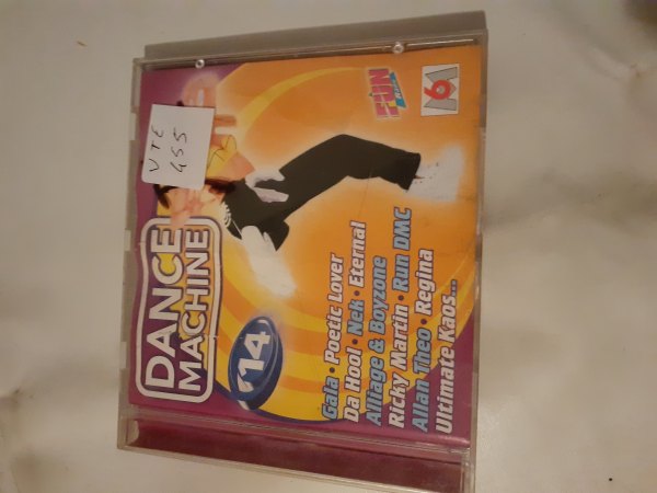 Cd  "  dance machine14"