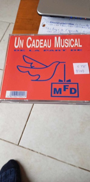 Cd  " mfd " pas cher