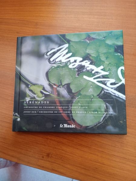 Cd  "s&eacute;r&eacute;nades"