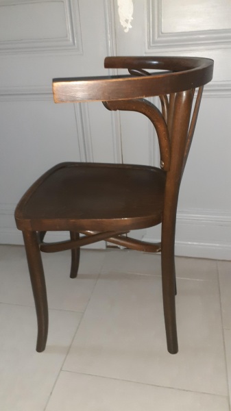 Vente Chaise en bois courbé